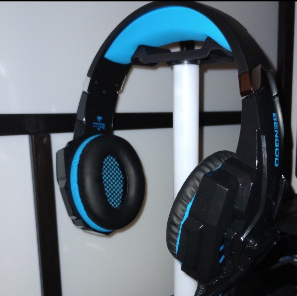 BENGOO Light Up Gaming Headset w/ Microphone